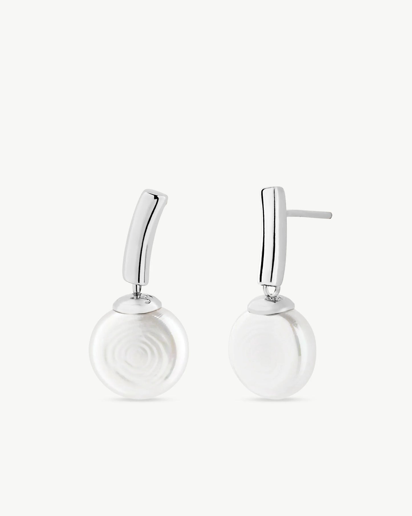 Pendientes Perla Plana 10mm Espiga en plata