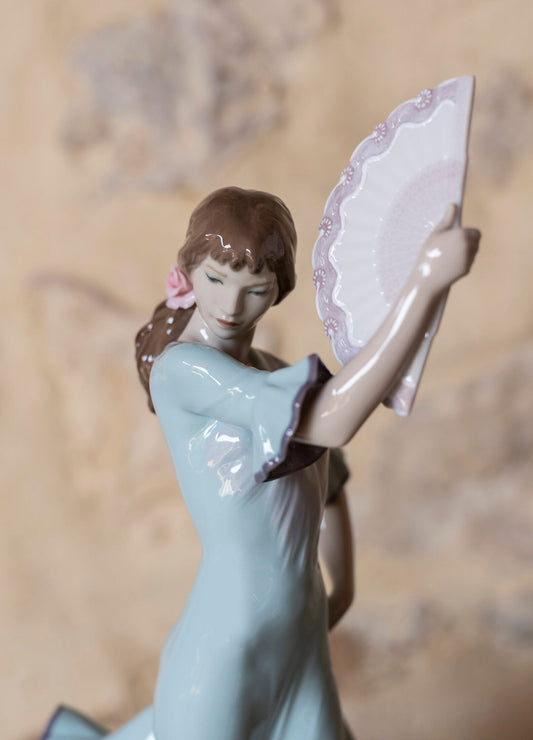 01008685 | Figura mujer Alma y pasión