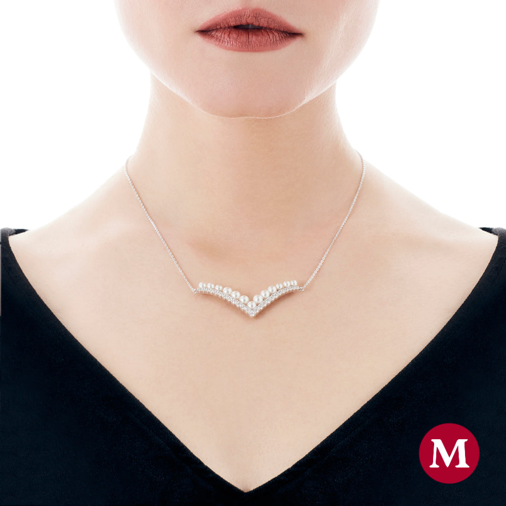 Collar de perla elegante en plata
