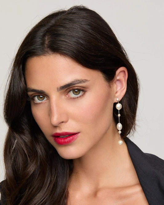 Pendientes de perla elegantes en plata