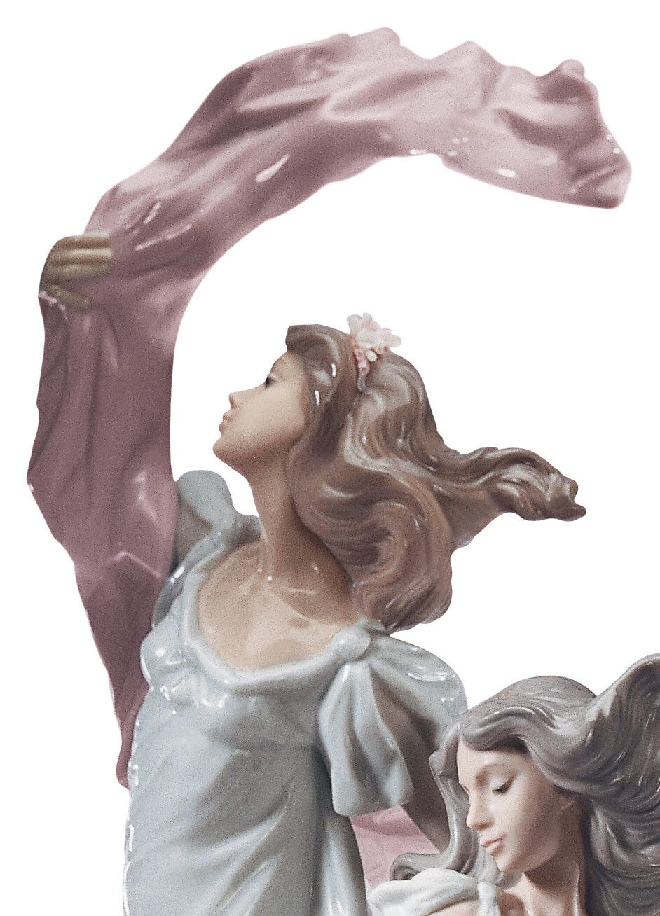 01005819 | Figura mujer Alegoría a la libertad