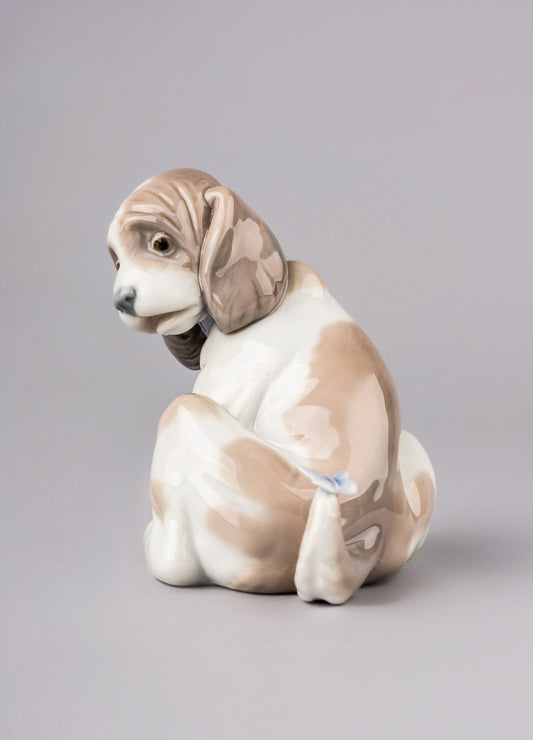 01006210 | Figura Perrito con mariposa