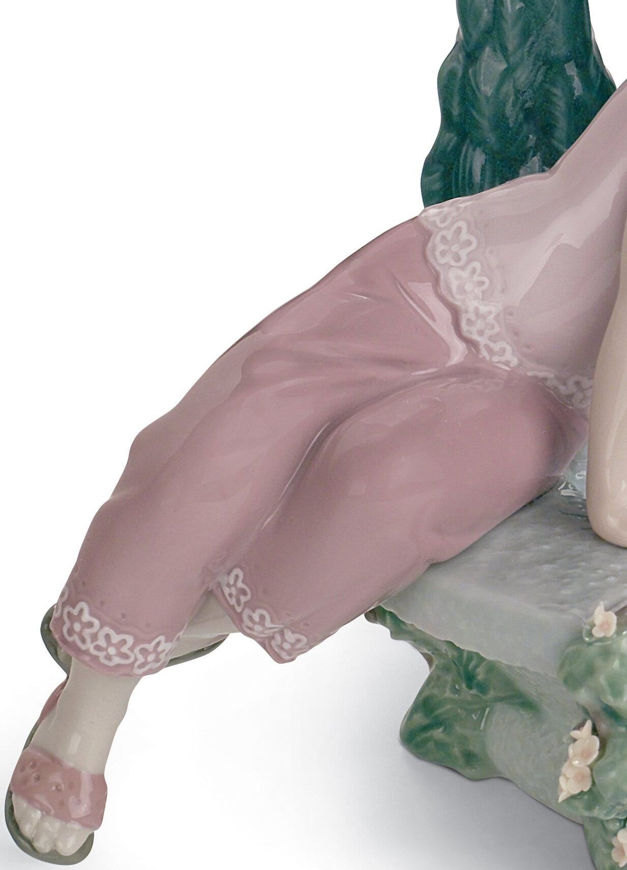 01008355 | Figura niños Manantial de los pétalos