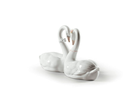 01006585 | Figura cisnes Corazón blanco