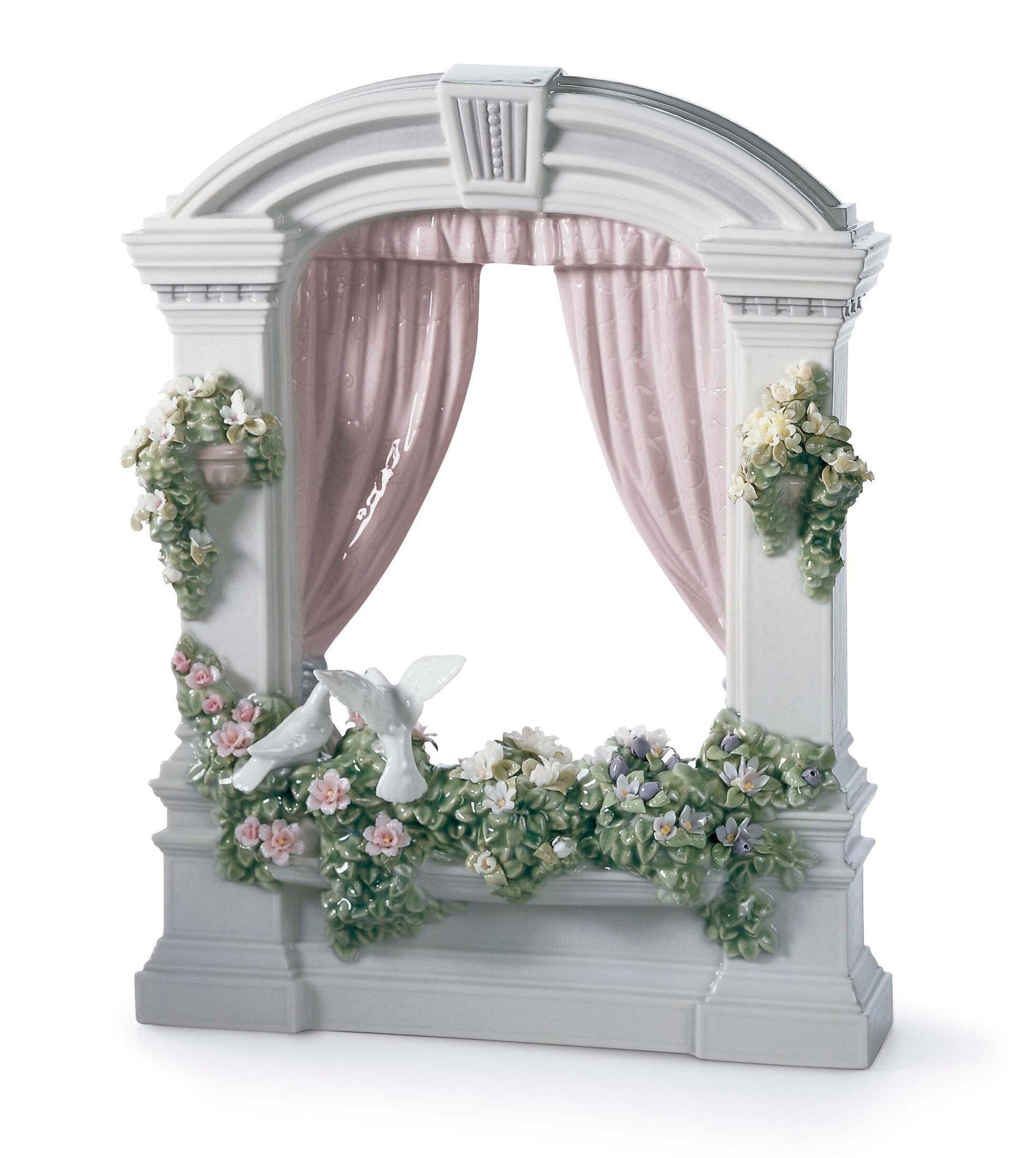 01006984 | Ventana en primavera