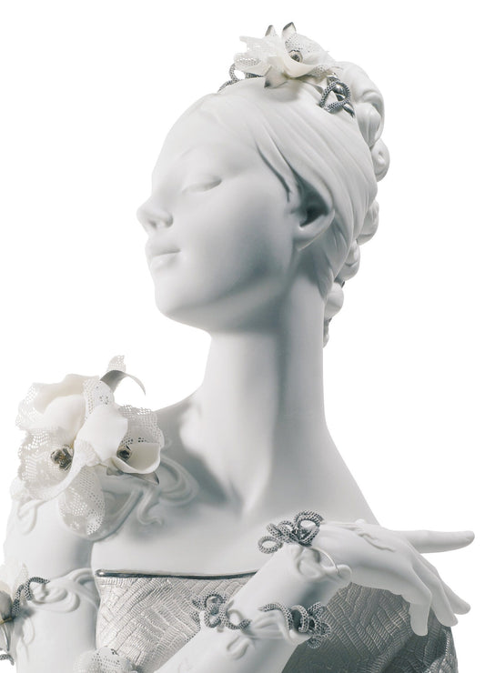 01007192 | Busto My fair lady. Lustre plata