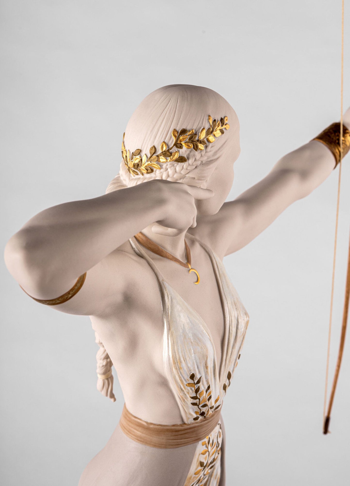 01009586 | Escultura Diana