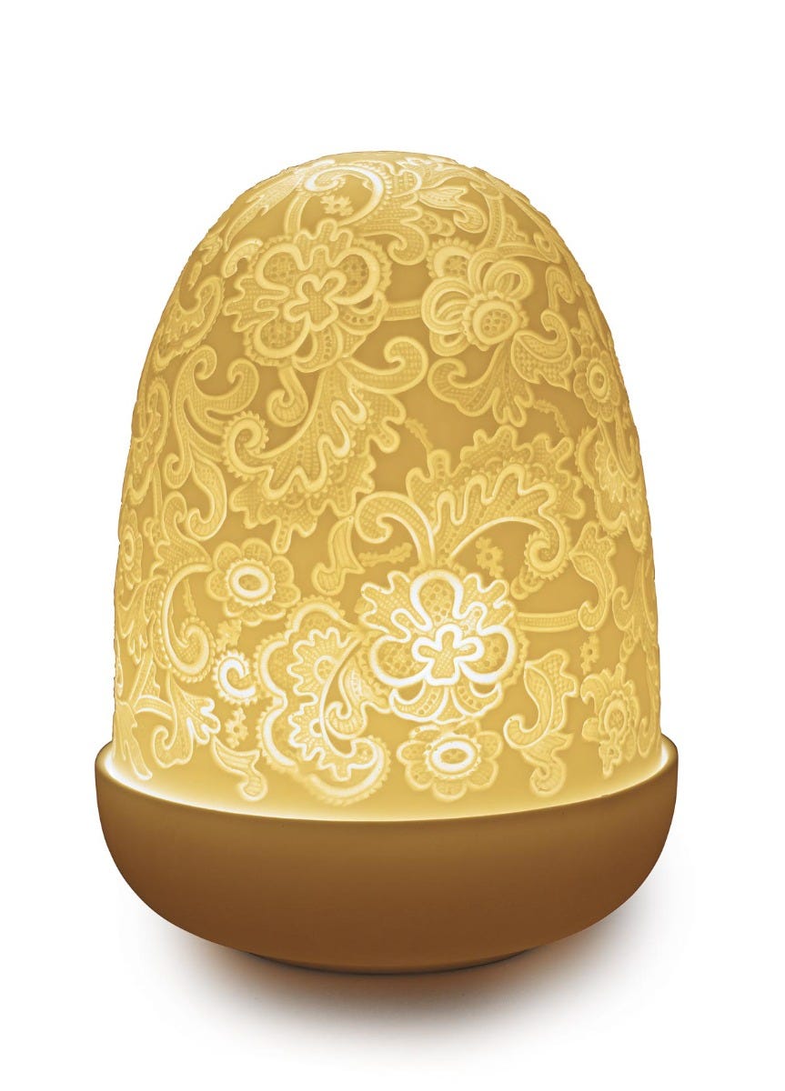 01023890 | Lámpara de mesa Lace Dome