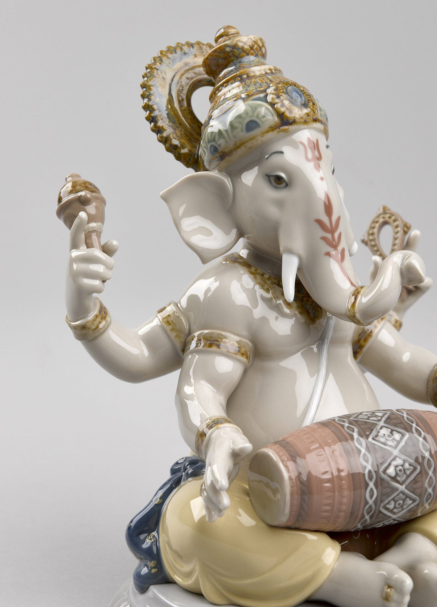 01008316 | Figura Ganesha con mridangam