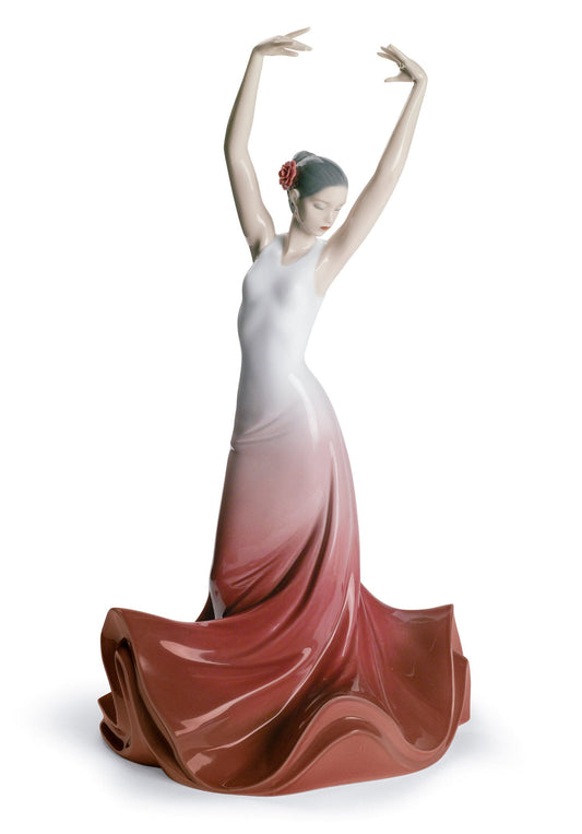01008420 | Figura mujer Corazón de España