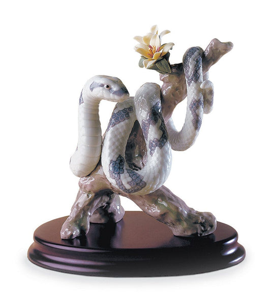 01006780 | Figura La Serpiente