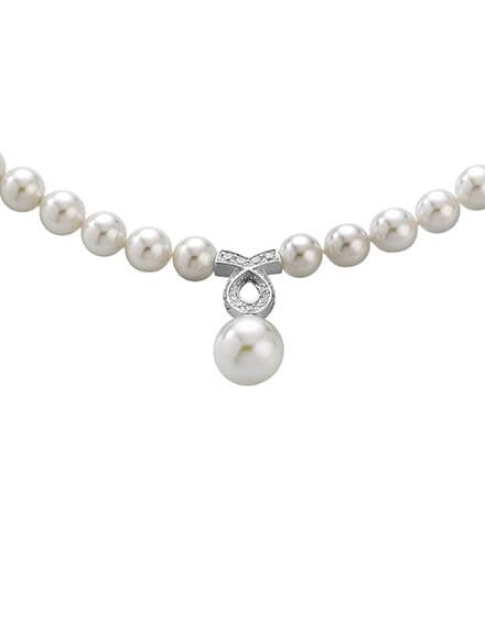 Collar de perla elegante en plata