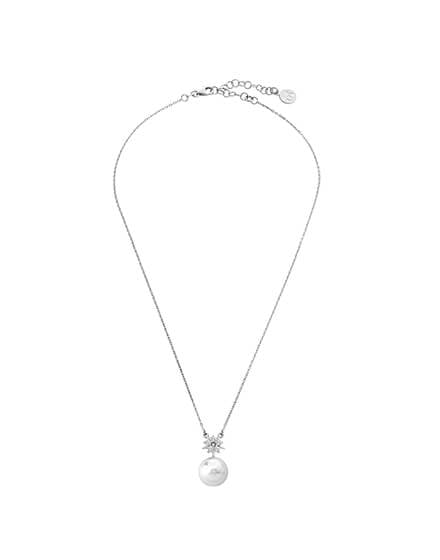 Collar de perla elegante en plata