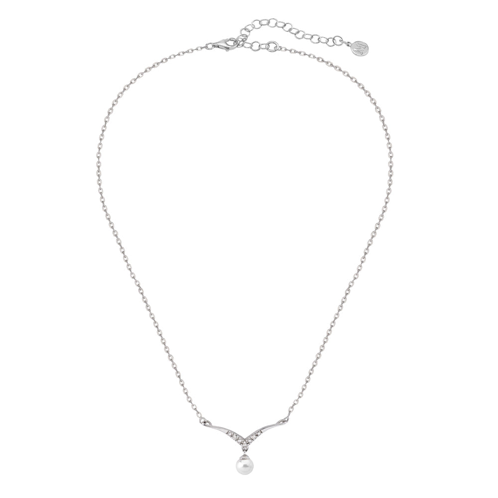Collar de perla elegante en plata