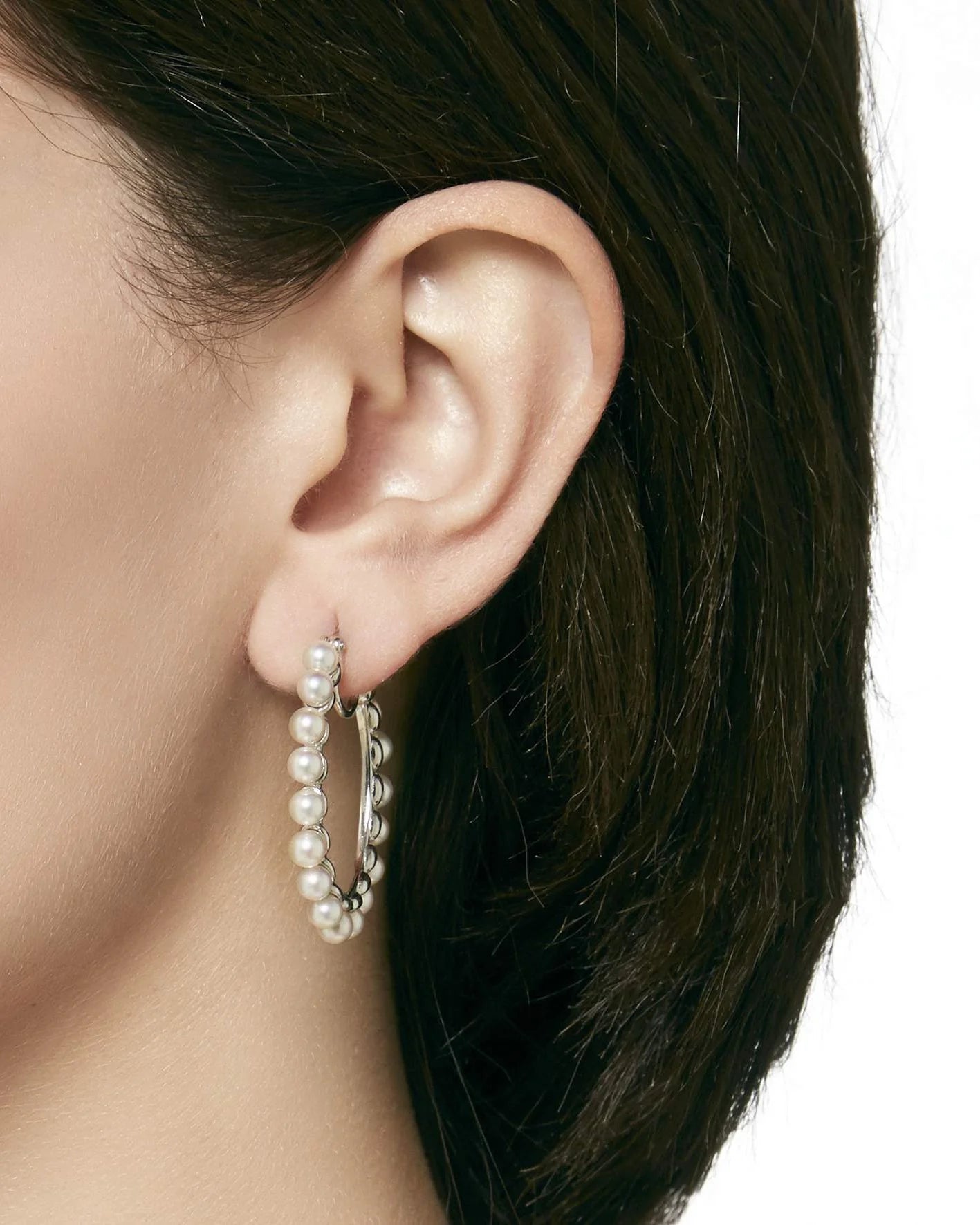 Pendientes Aro Oval y Perlas Ada en plata