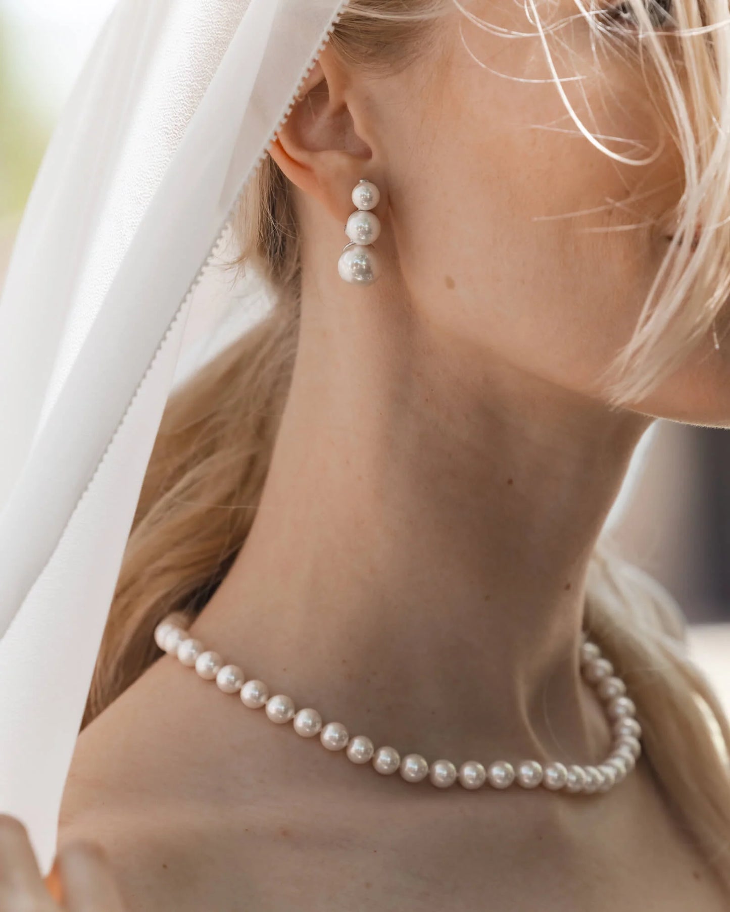Pendientes Triple Perla Blanca Twins & Triplets en plata