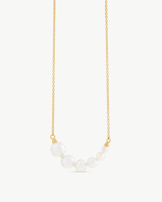Collar de perla elegante en plata