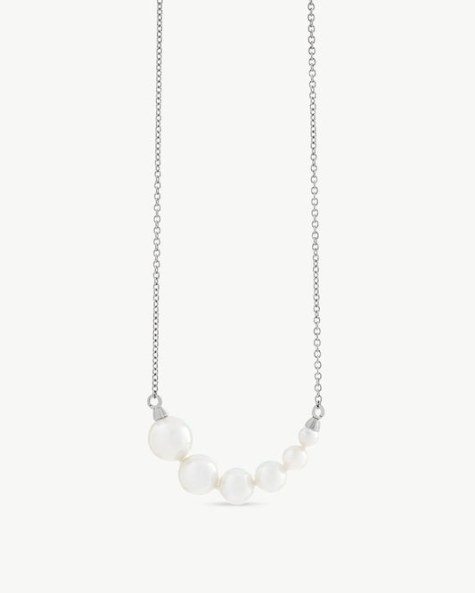 Collar de perla elegante en plata