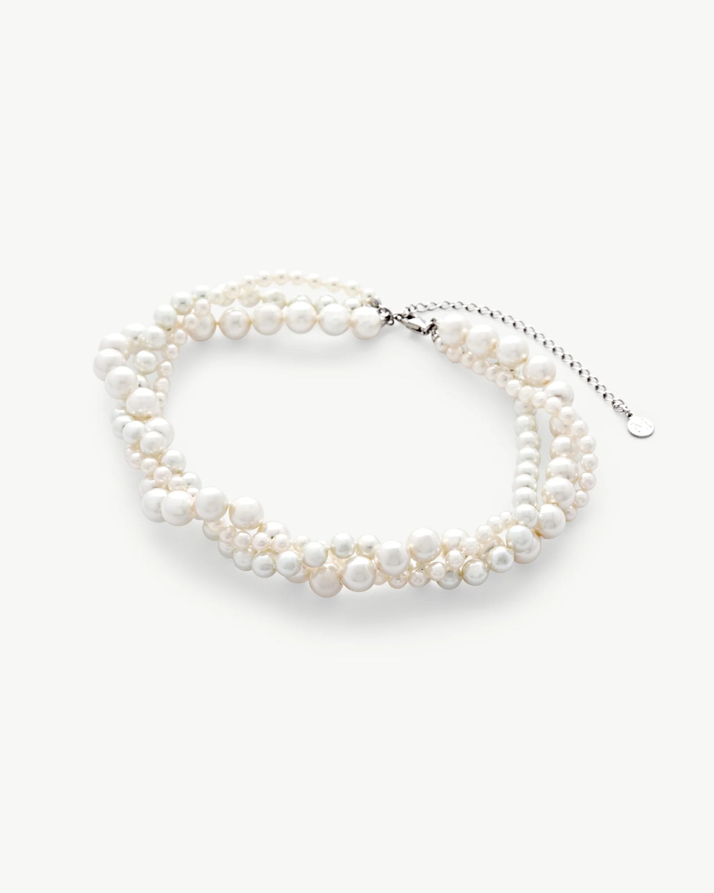 Collar de perla elegante en plata