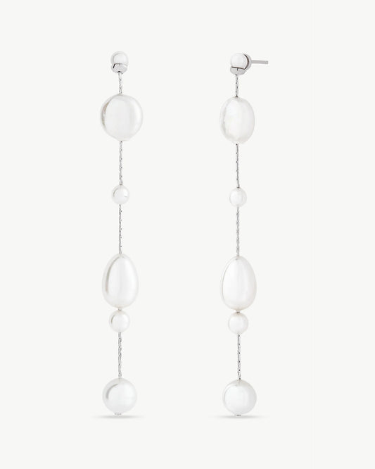 Pendientes de perla elegantes en plata
