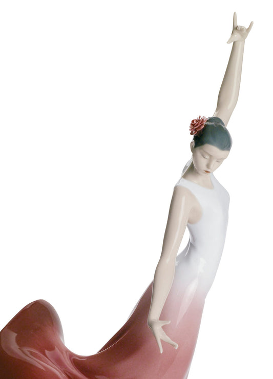 01008419 | Figura mujer Alma de España