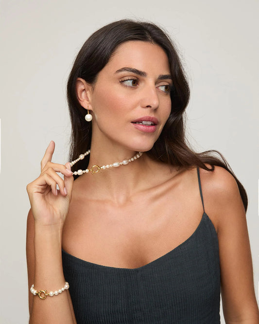 Collar de perla elegante en plata