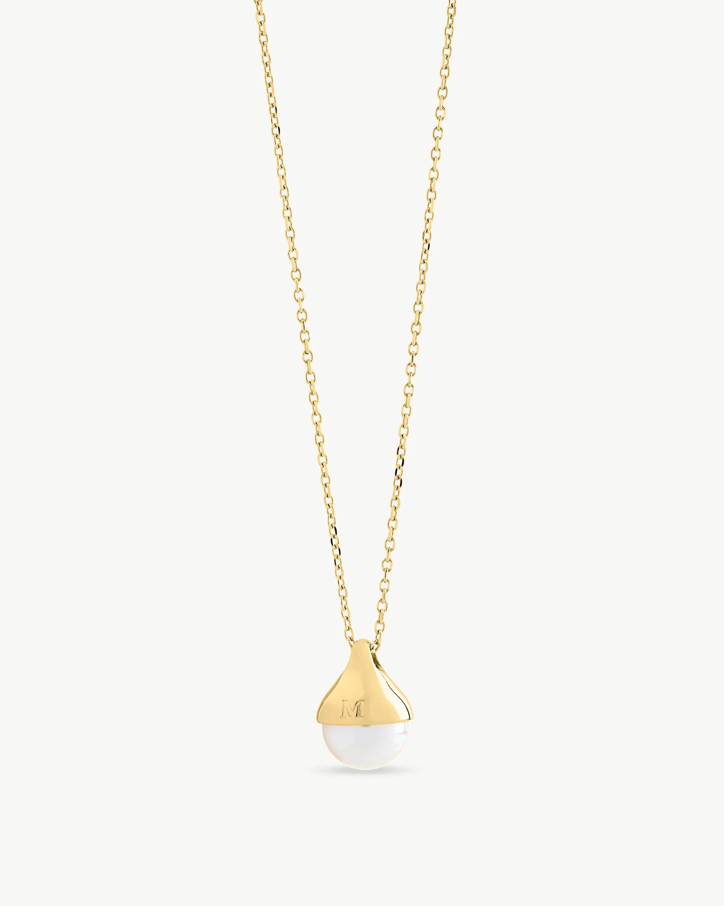 Collar de perla elegante en plata