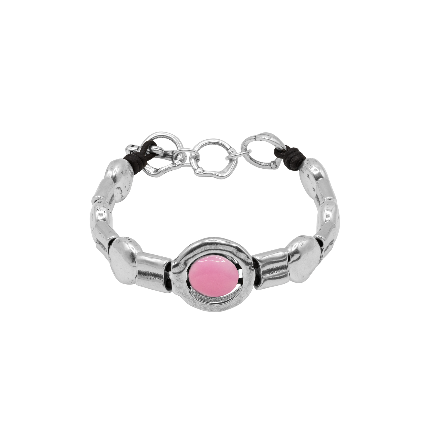 Brazalete Ciclon con presencia elegante