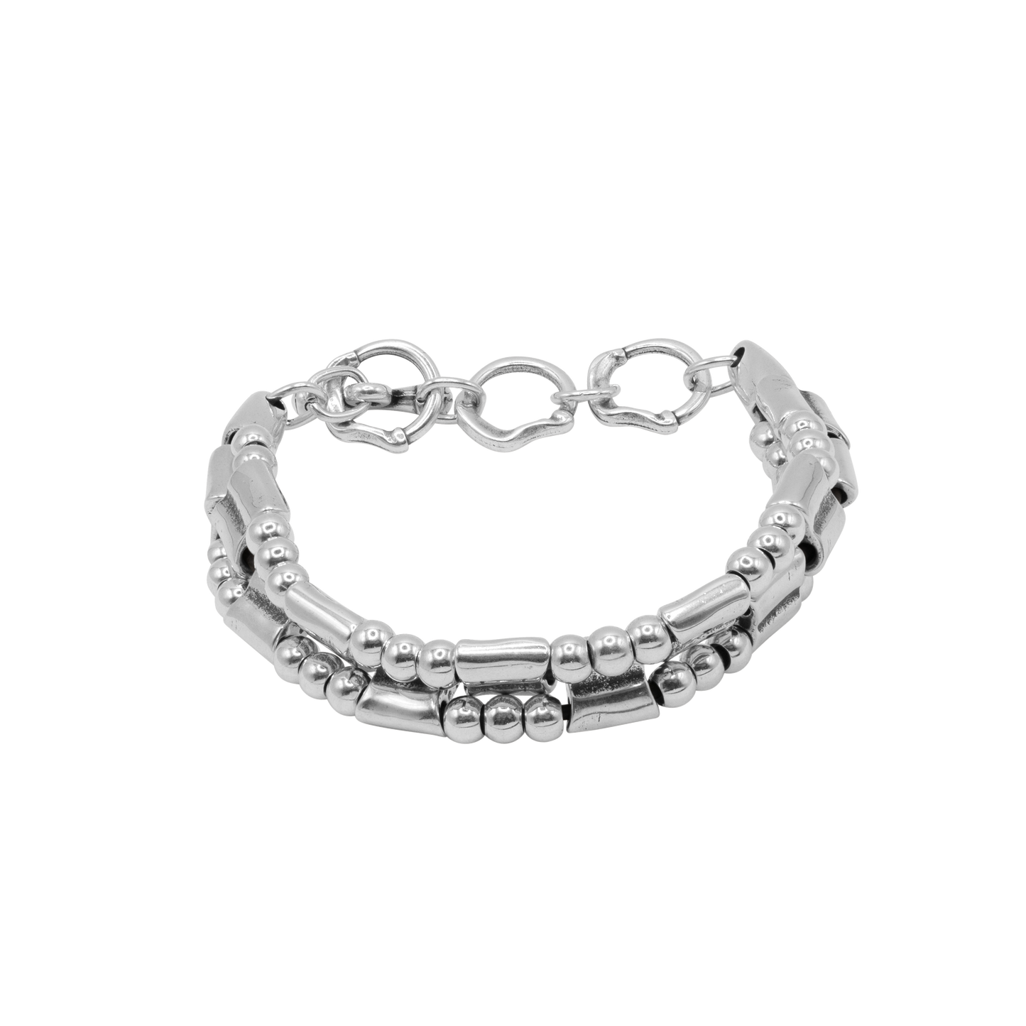Brazalete Ciclon con presencia elegante