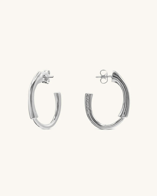 Pendientes Ciclon con carácter elegante
