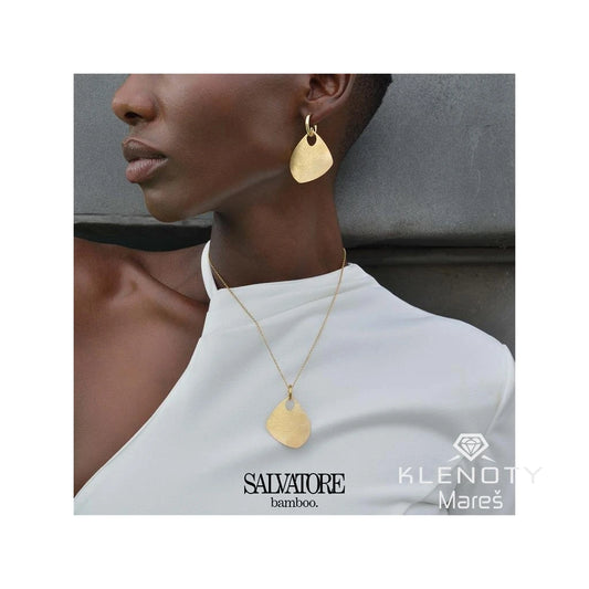 Pendientes chapados en dorado elegantes