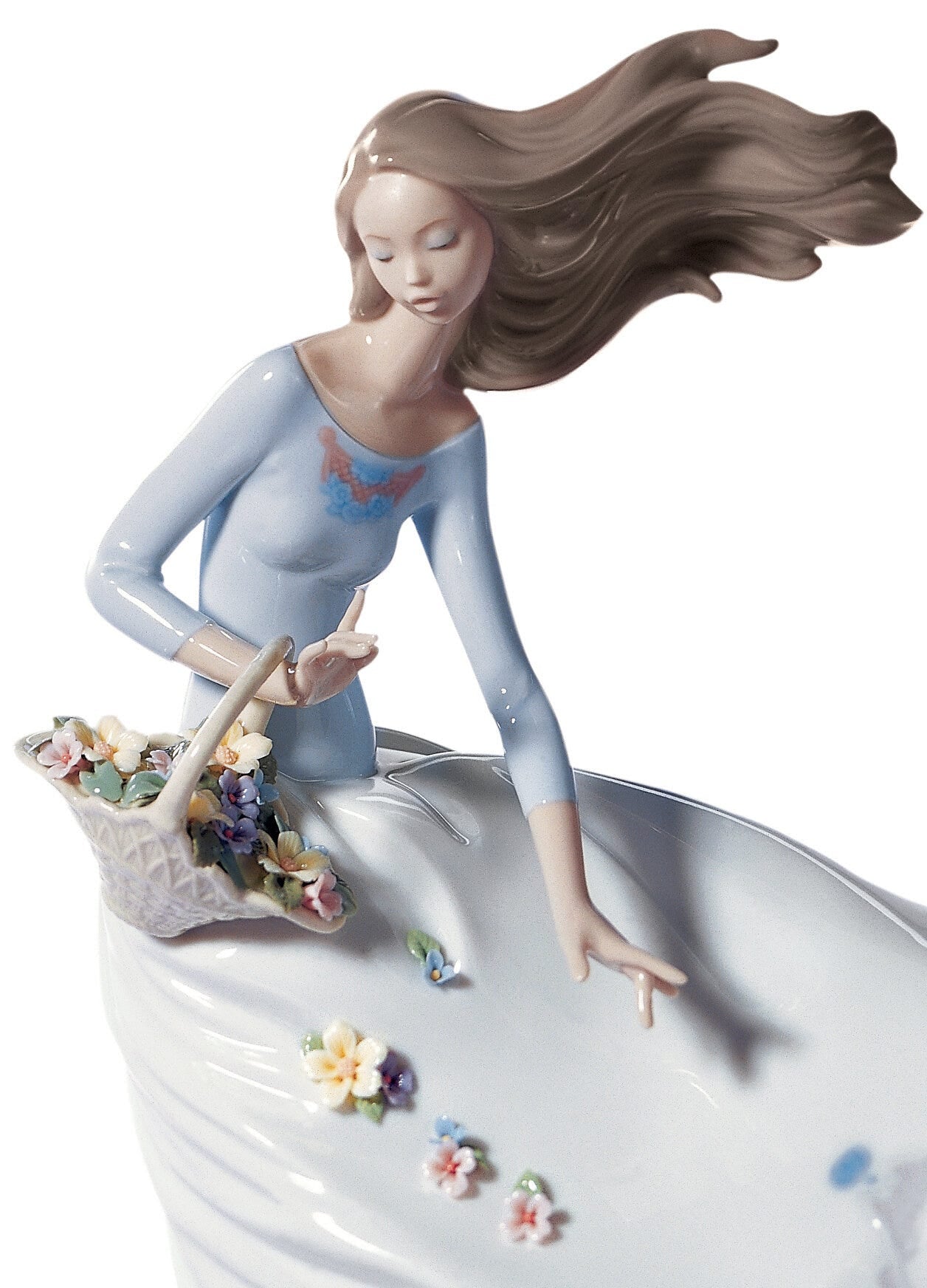 01006767 | Figura mujer Aromas en el viento