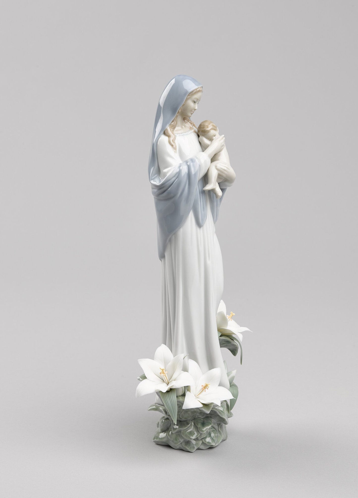 01008322 | Figura virgen Madonna de las flores