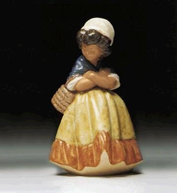 01012093 | NIÑA BRAZOS CRUZADOS