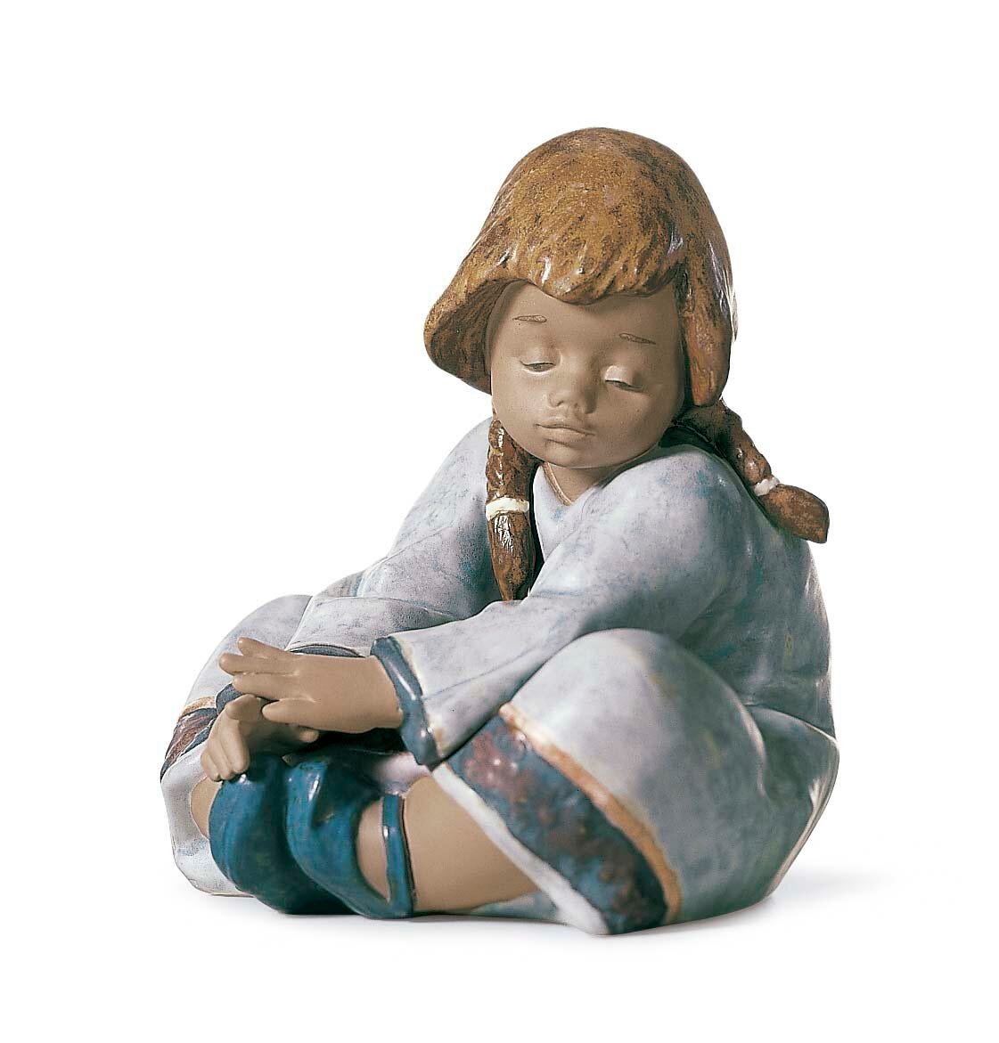 01012210 | Niña cansadita
