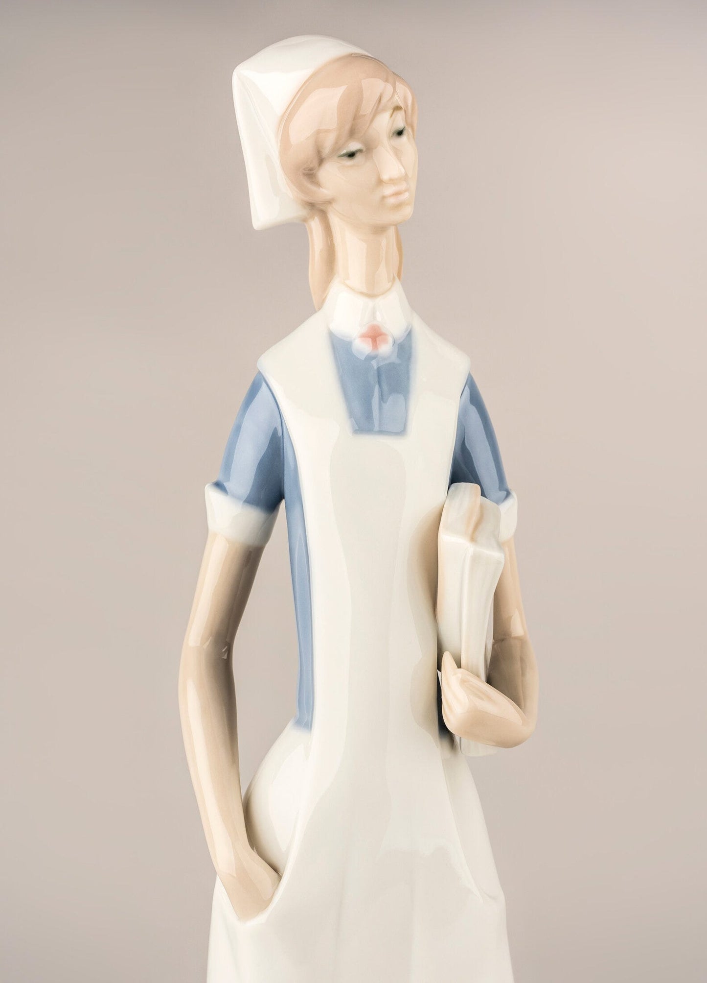 01004603 | Figura Enfermera