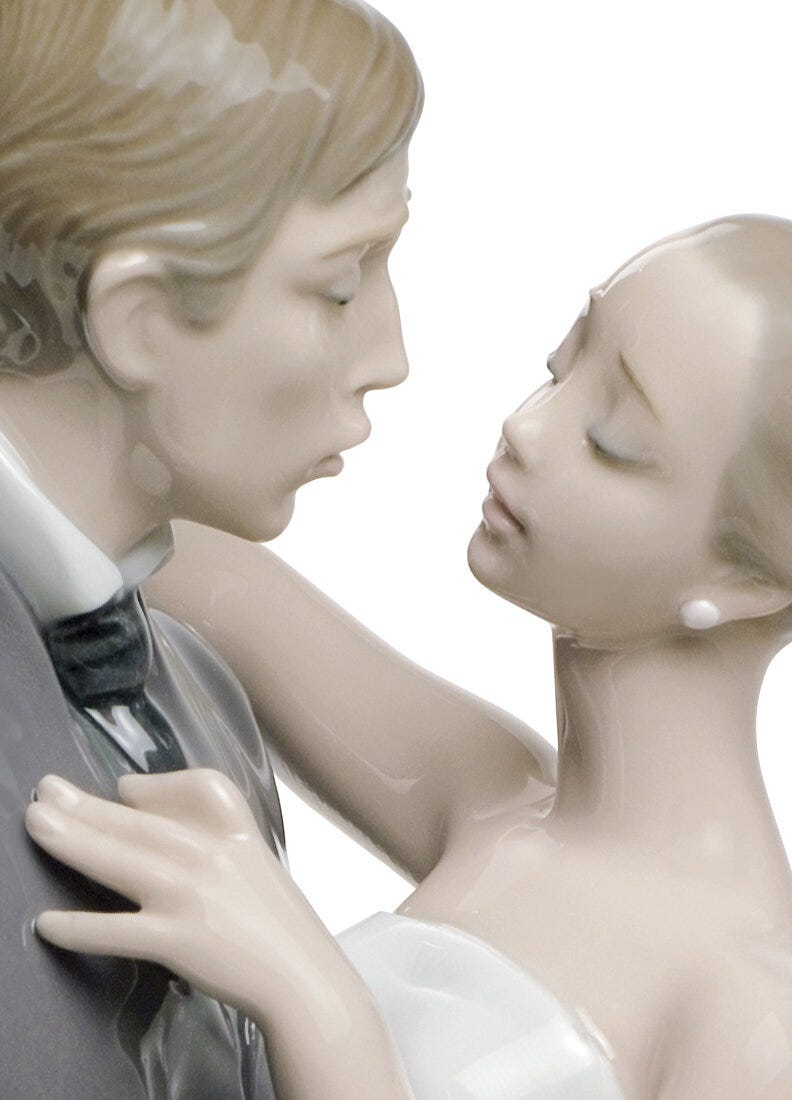 01008509 | Figura pareja El vals de los novios