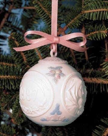 01016442 | BOLA NAVIDAD 1997 (S.L.)