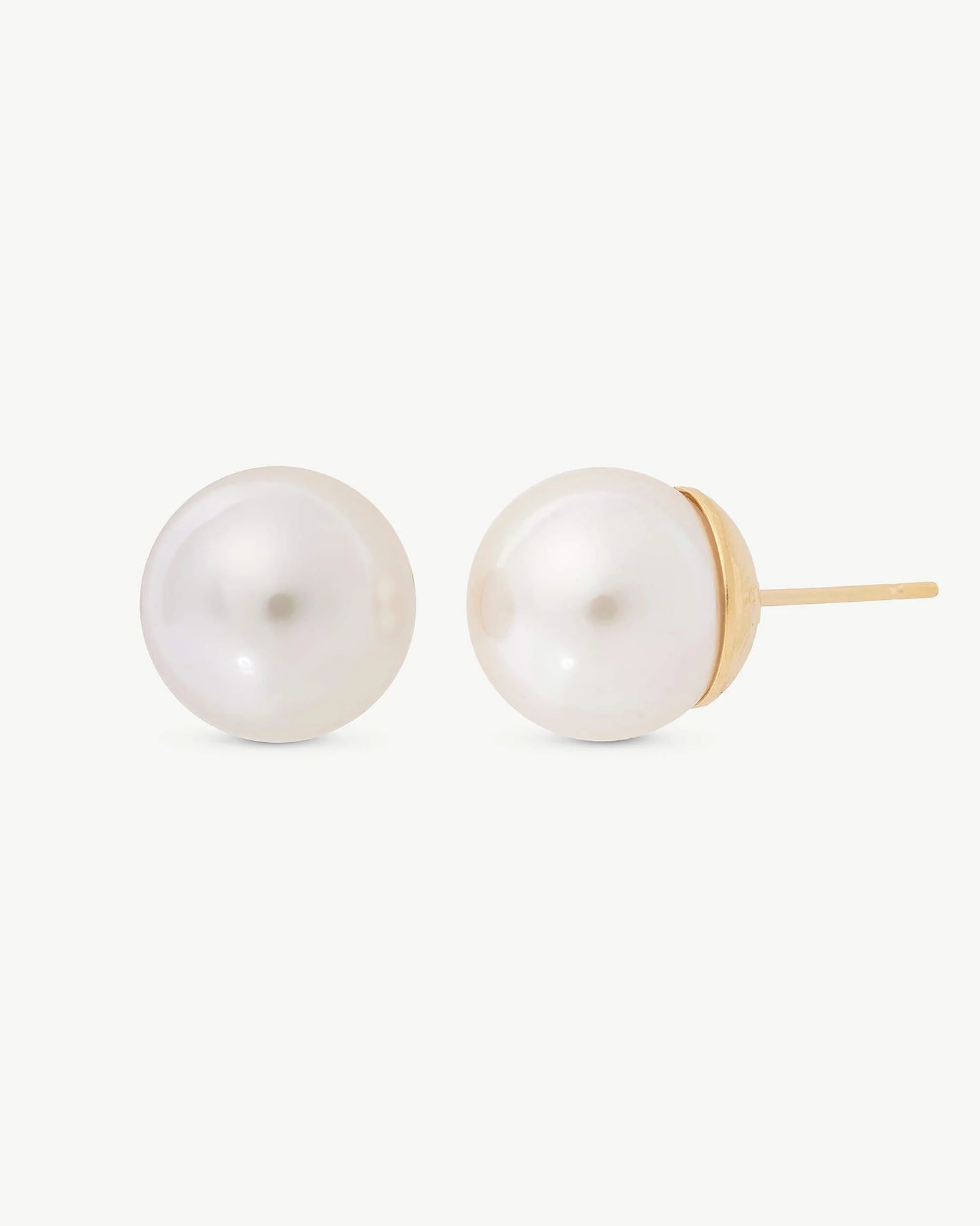 Pendientes Dorados Perla 10mm Lyra