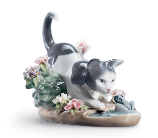 01001442 | Figura El gato y la rana