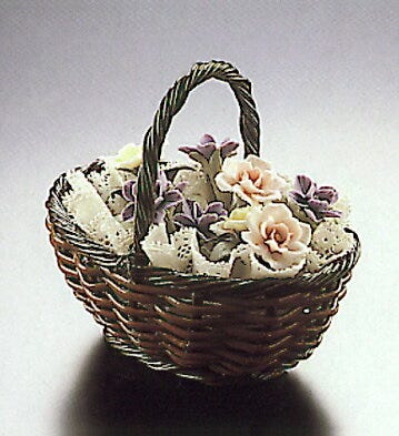 01001553 | CESTA PQ.ASA FLOR MARRON