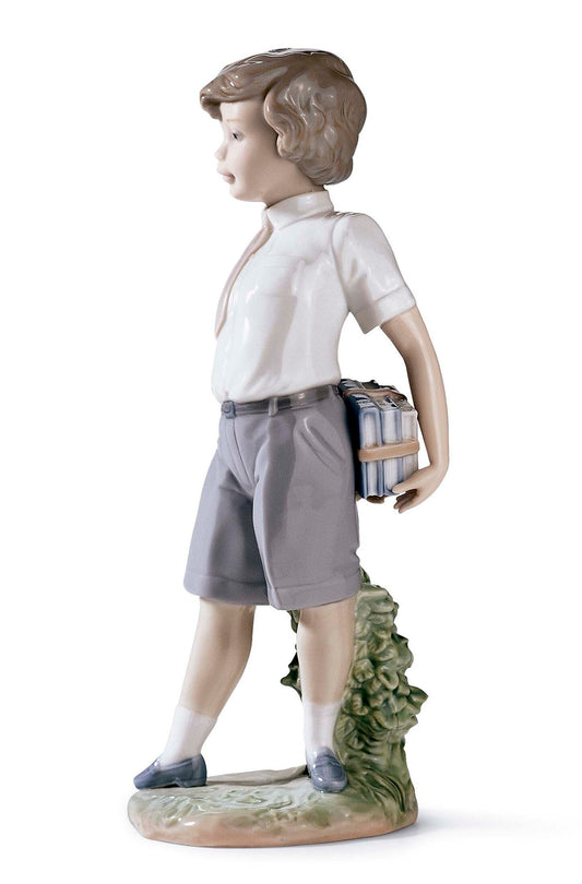 01006813 | PEQUEÑO ESCOLAR