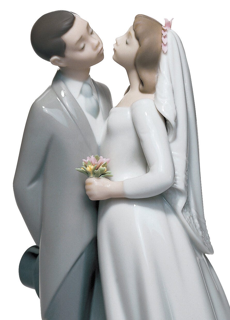 01006620 | Figura pareja Beso de boda