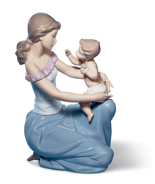 01006705 | Figura madre Una para ti, otra para mí