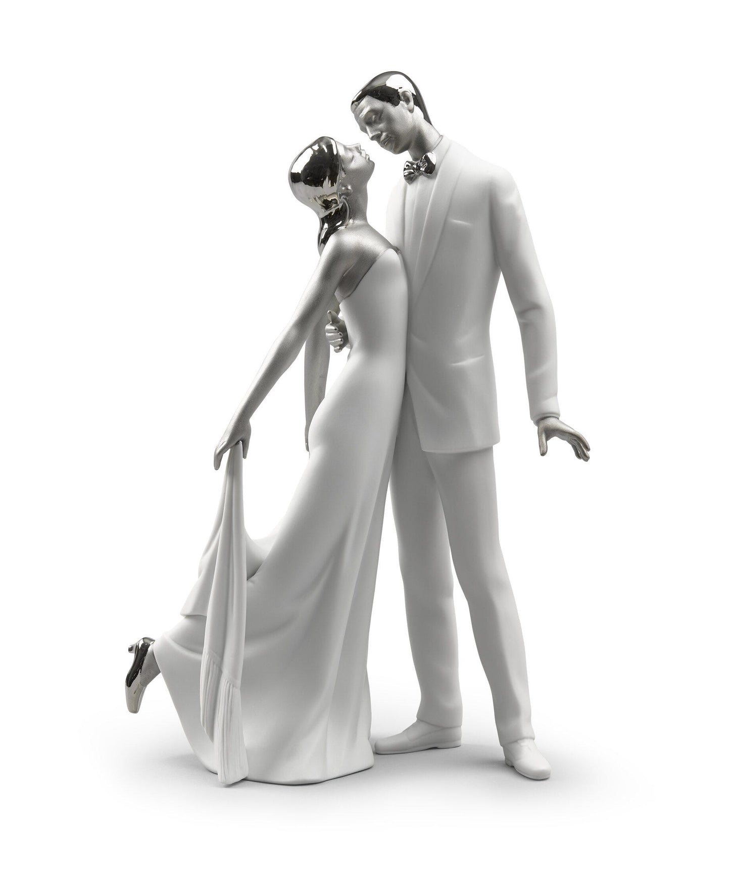 01007045 | Figura joven pareja Feliz aniversario. Lustre plata