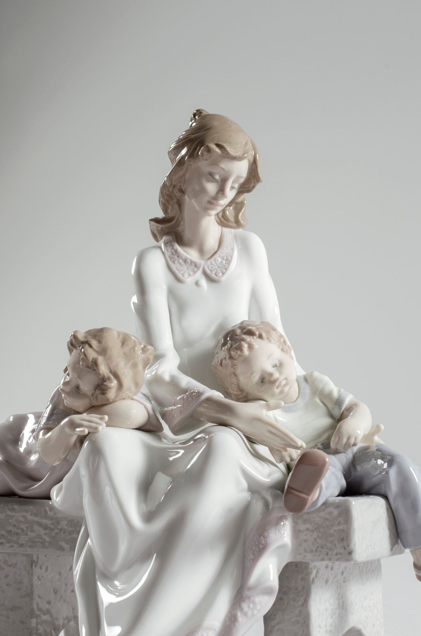 01006765 | Figura madre e hijos Cansados de jugar