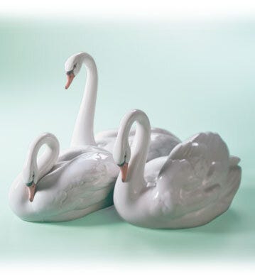 01006591 | TRÍO DE CISNES