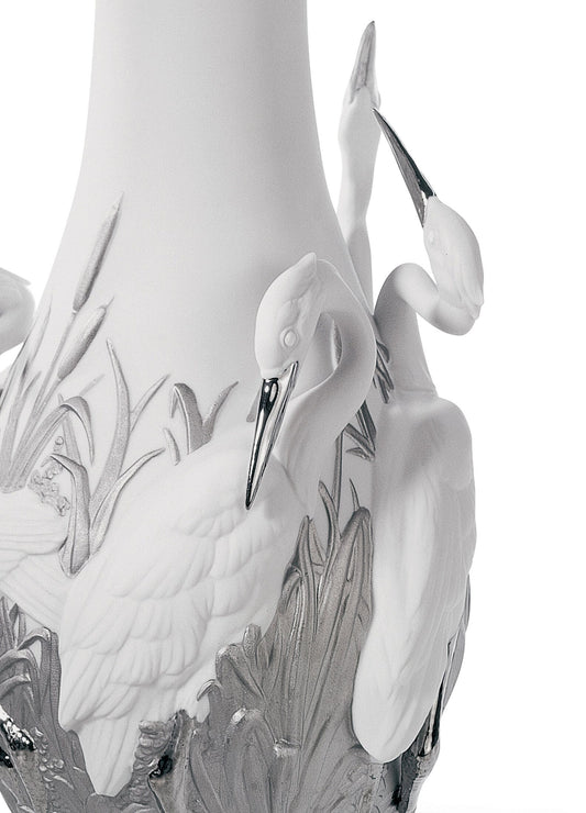 01007053 | Jarrón garzas reales. Lustre plata