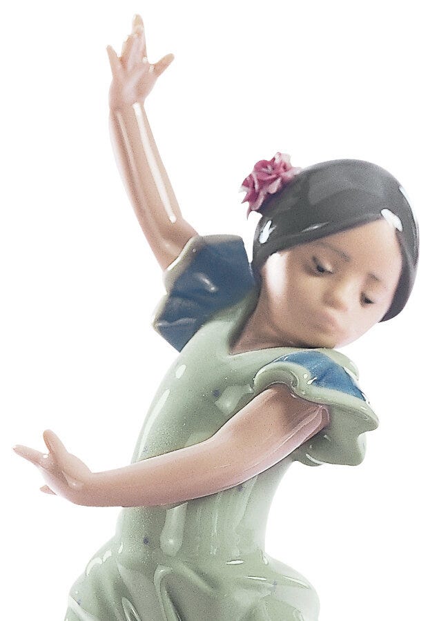 01005192 | Figura Bailaorita con los brazos arriba. Azul