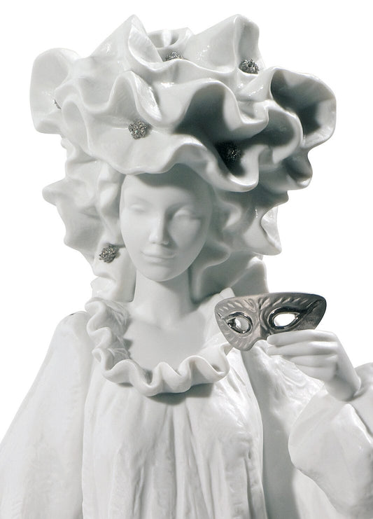 01007194 | Escultura joven pareja Carnaval veneciano. Lustre plata. Serie limitada